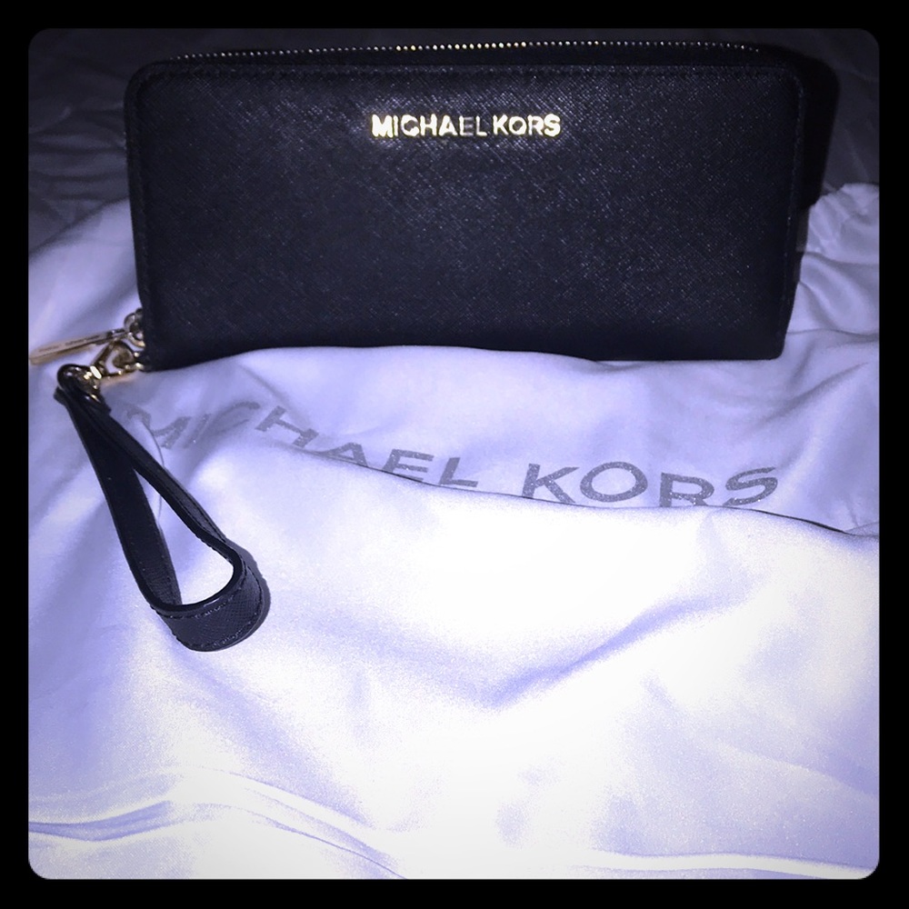 Michael Kors  Jet Wallet new condition